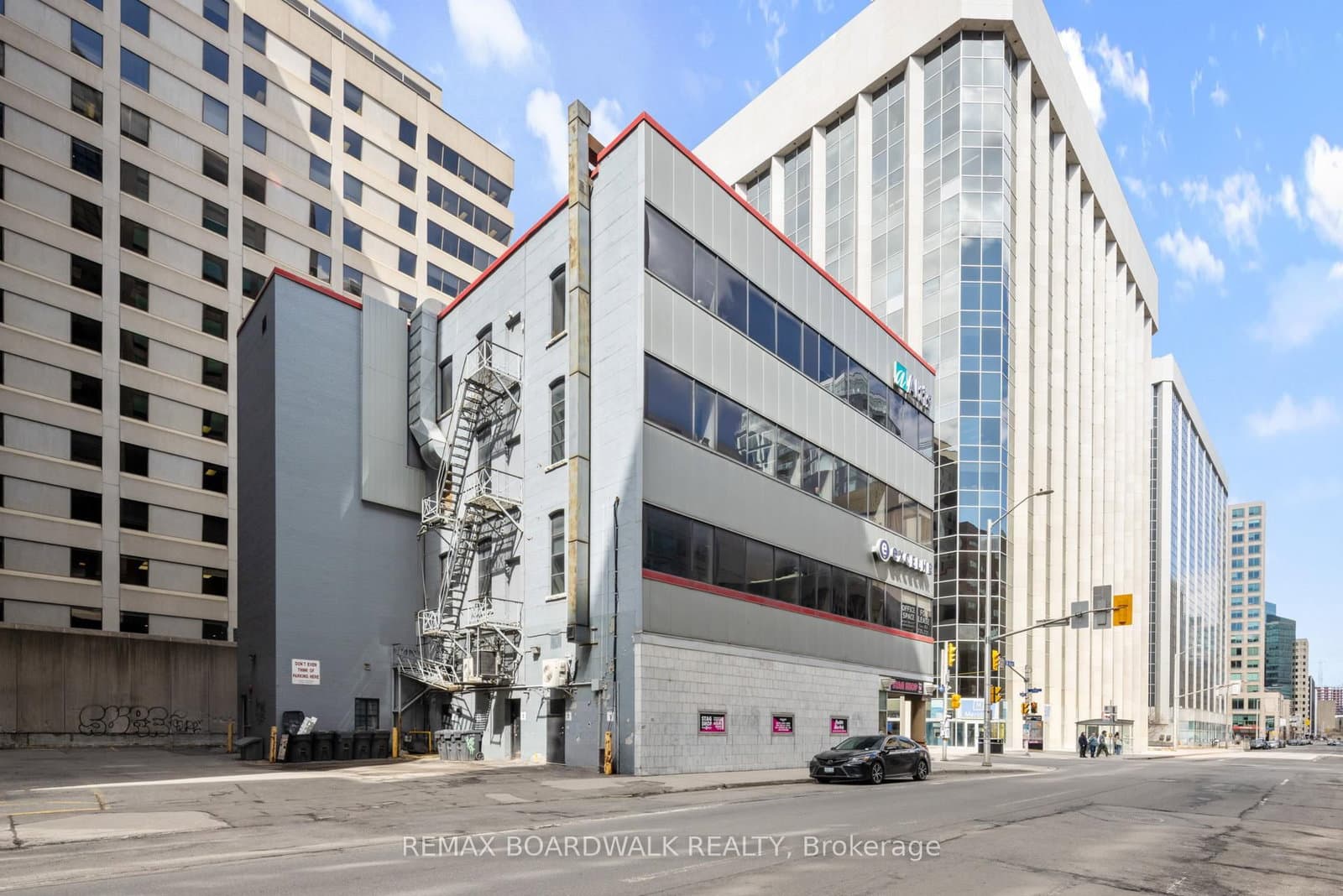 108 - 96 Bank Street, Ottawa, ON — photo 3