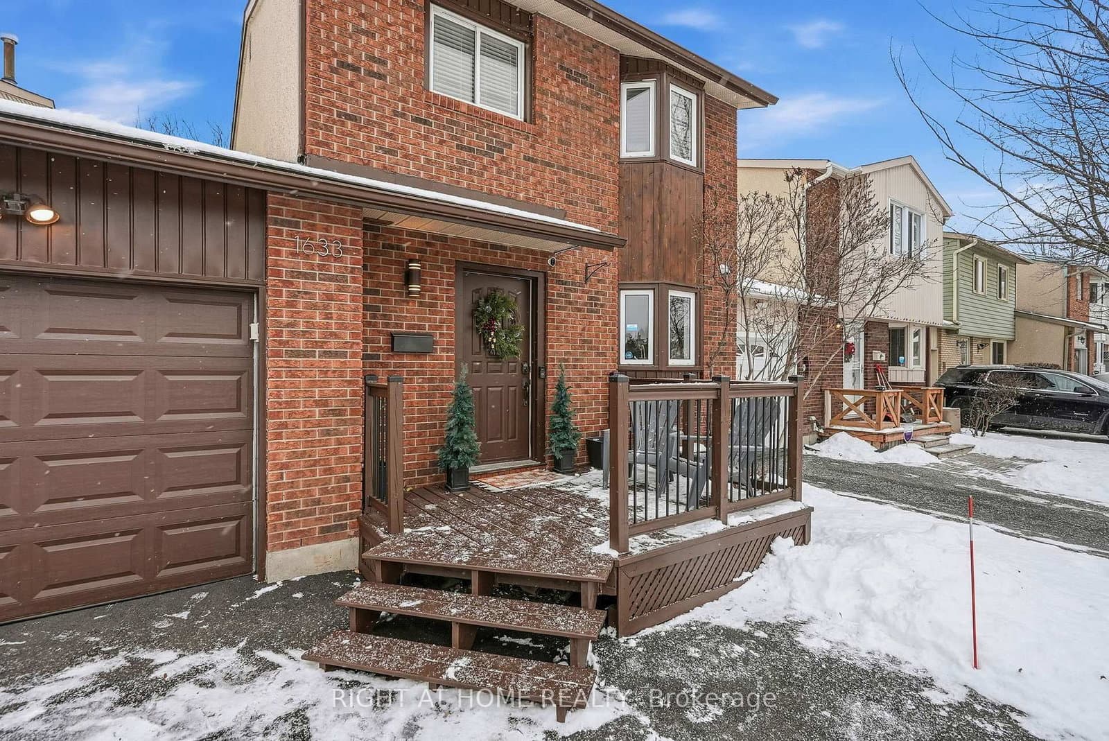 1633 Lafrance Drive, Ottawa, ON