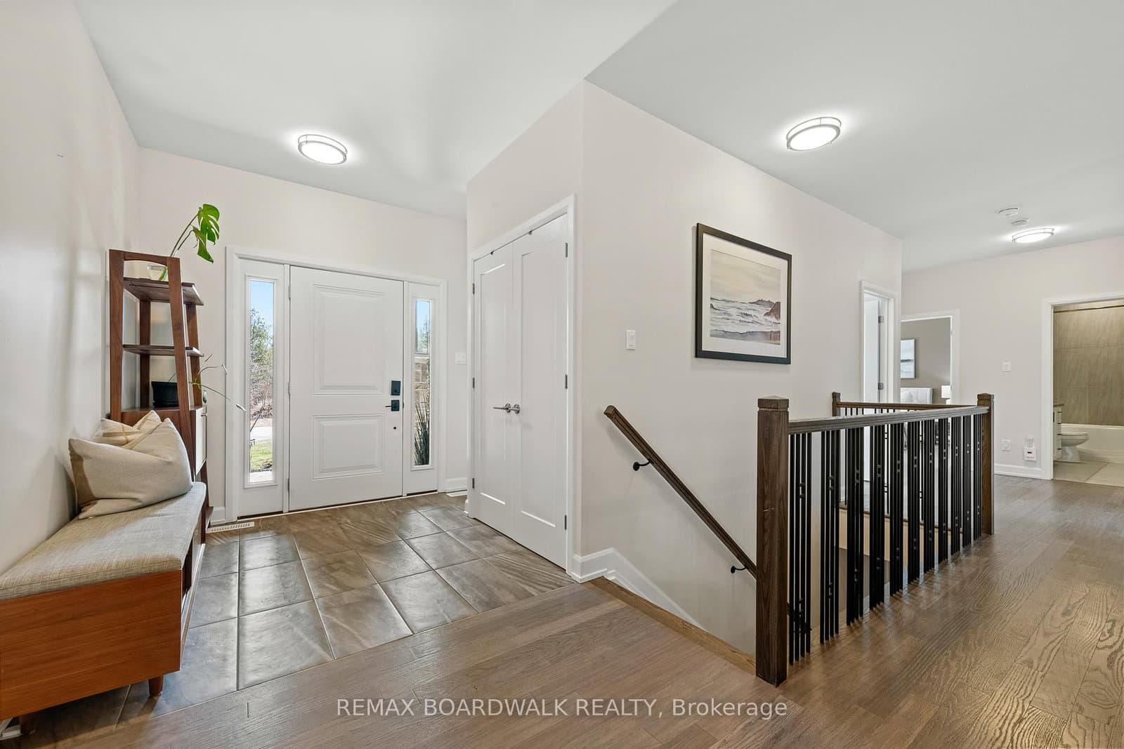400 Cinnamon Crescent, Kinburn, ON — photo 3