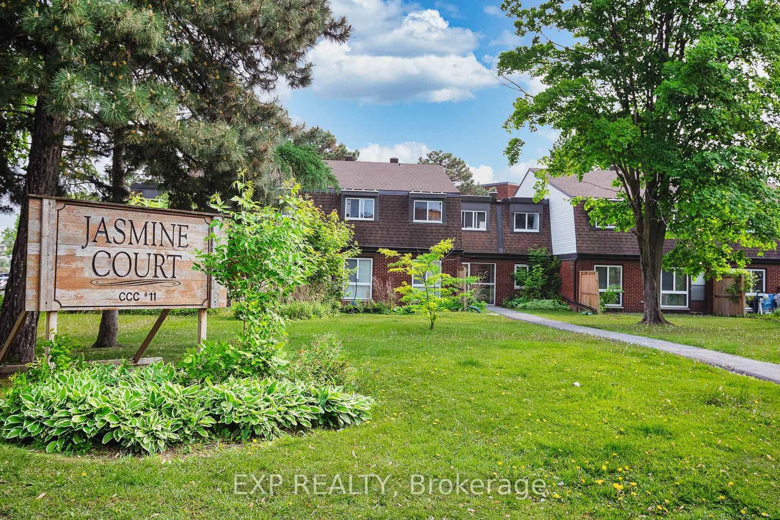 34J - 1958 Jasmine Crescent, Ottawa, ON