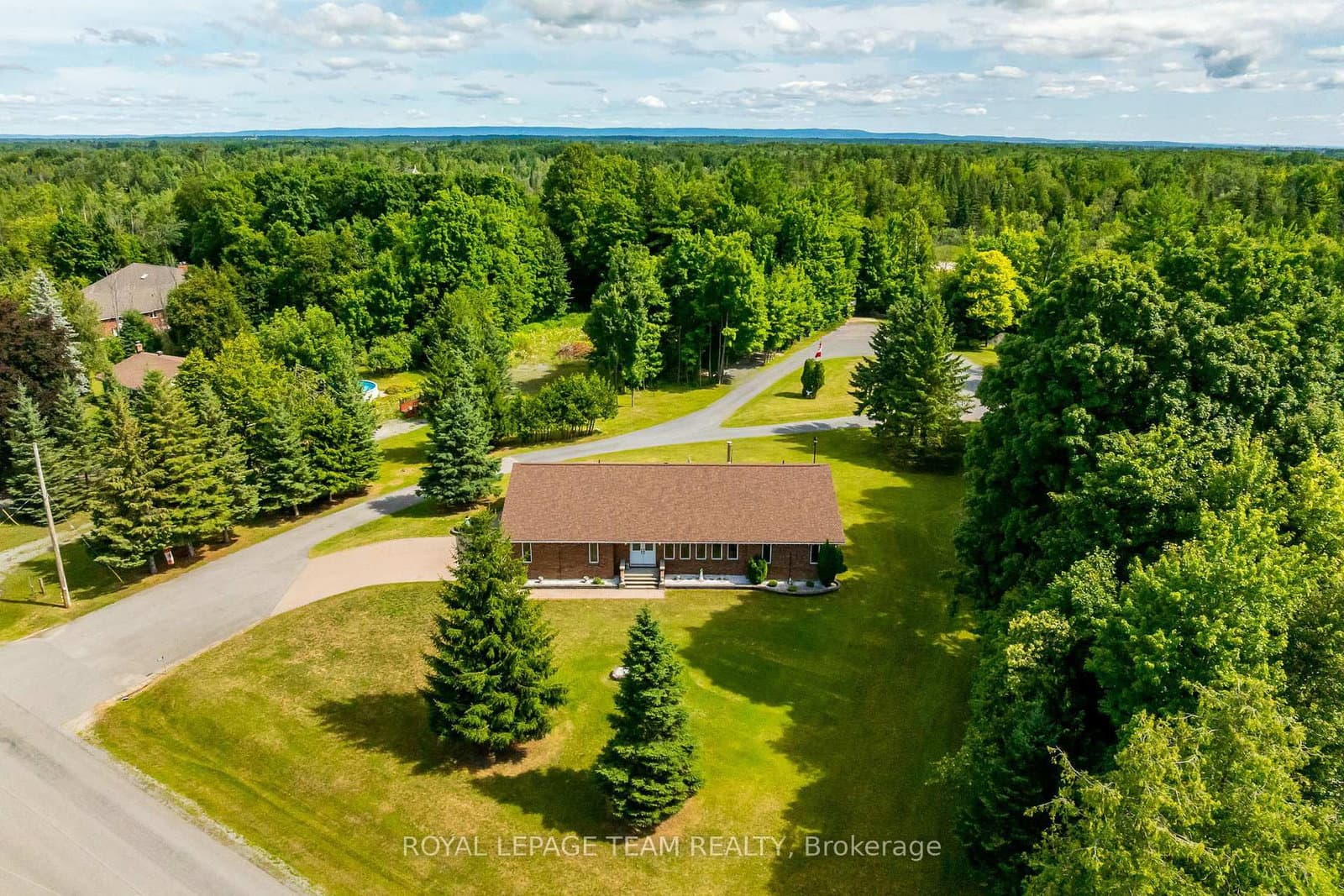 634 David Manchester Road, Carp, ON