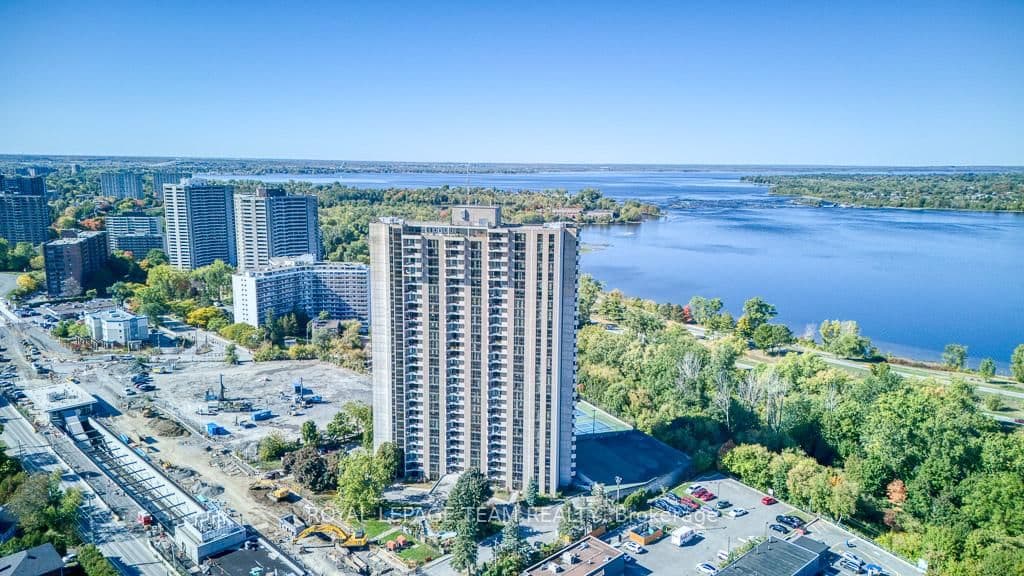 2201 - 1025 Richmond Road, Ottawa, ON