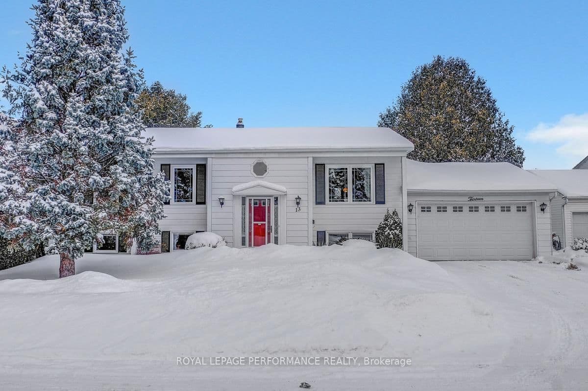 13 Mcmurdo Court, Ottawa, ON