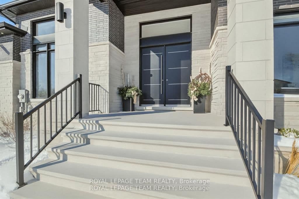 6865 Pebble Trail Way, Ottawa, ON — photo 3