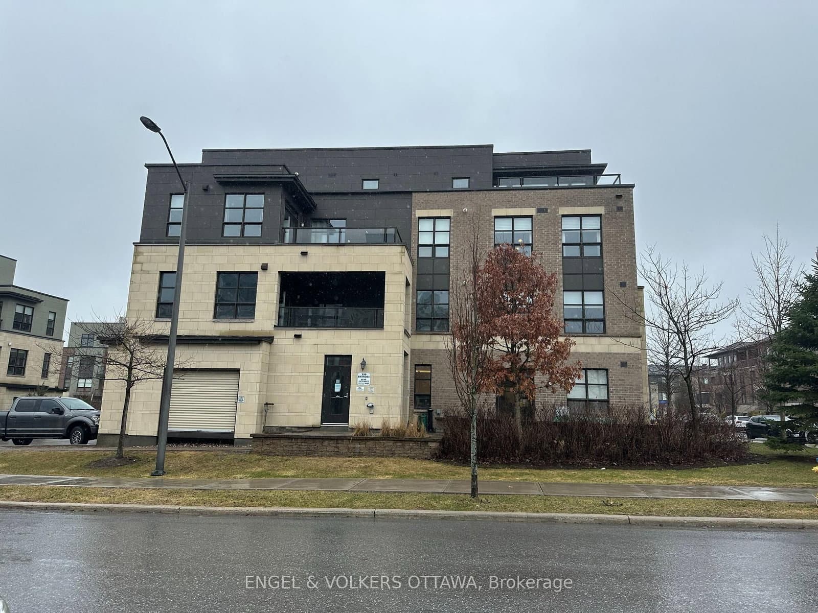 401 - 399 Bayrose Drive, Nepean, ON