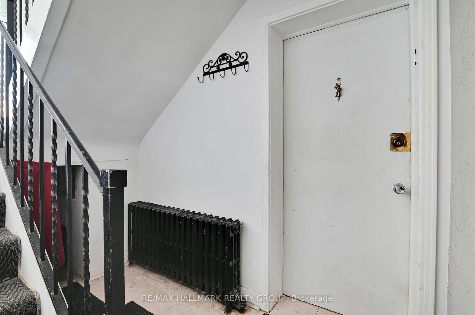 55 Ivy Crescent, Ottawa, ON — photo 2