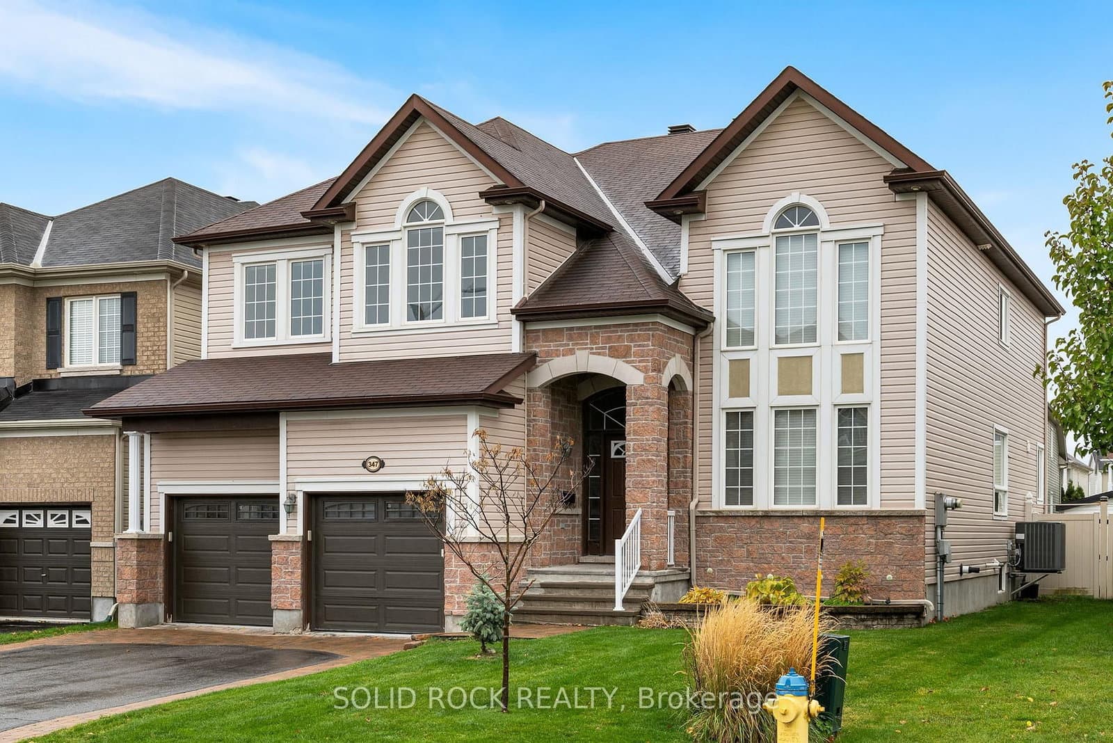 347 Bamburgh Way, Ottawa, ON — photo 2