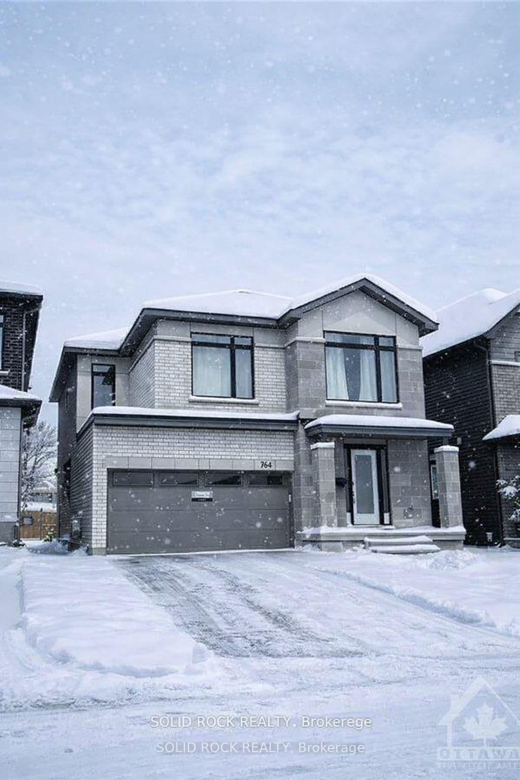 764 OVATION Grove, Ottawa, ON