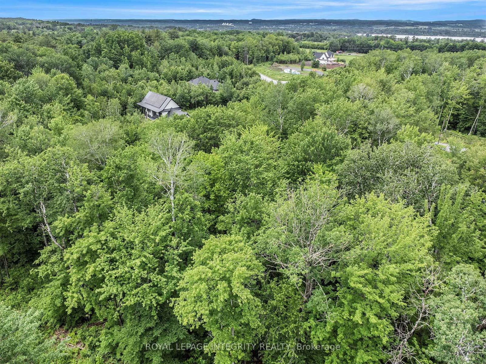 1590 Kinsella Drive, Cumberland, ON — photo 3