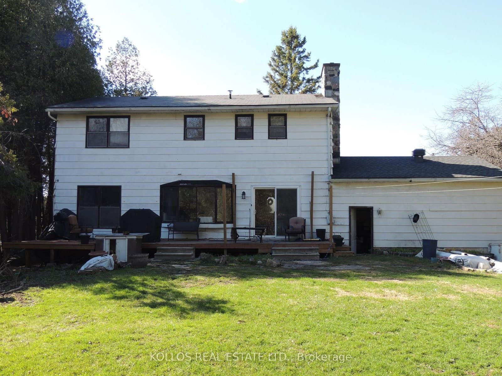 3028 Roger Stevens Drive, North Gower, ON — photo 2