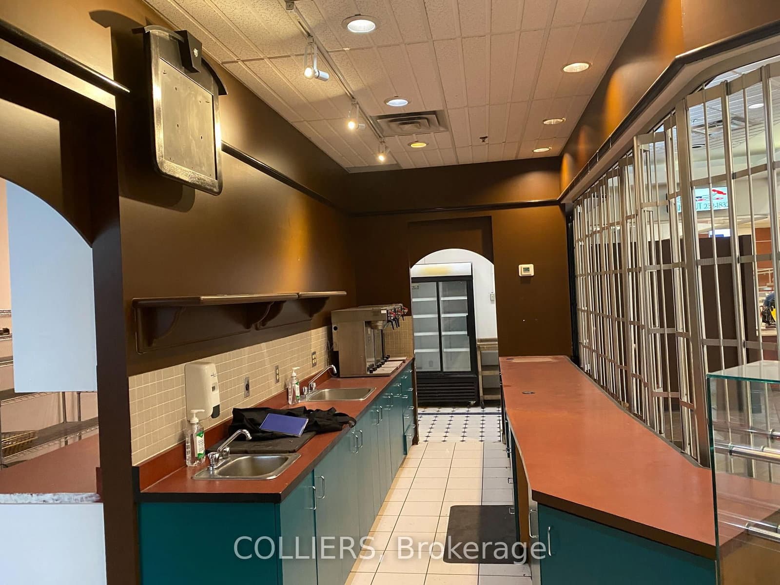20 - 407 Laurier Avenue, Ottawa, ON — photo 3