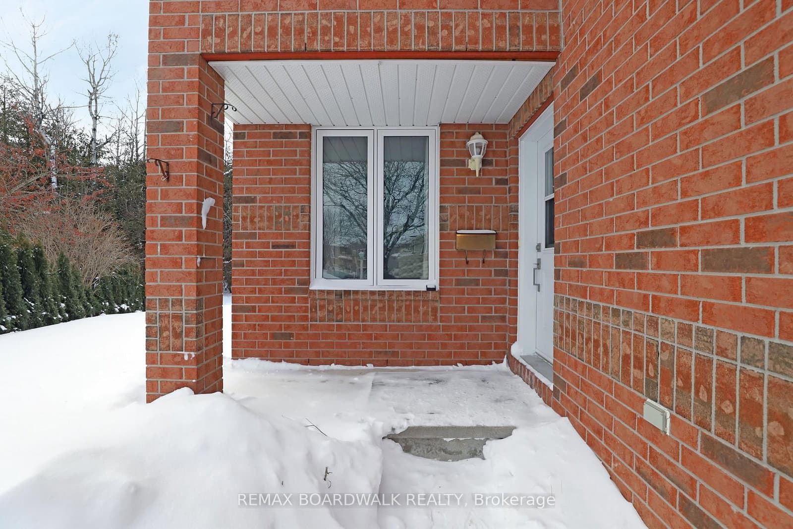91 Whalings Circle, Stittsville, ON — photo 3