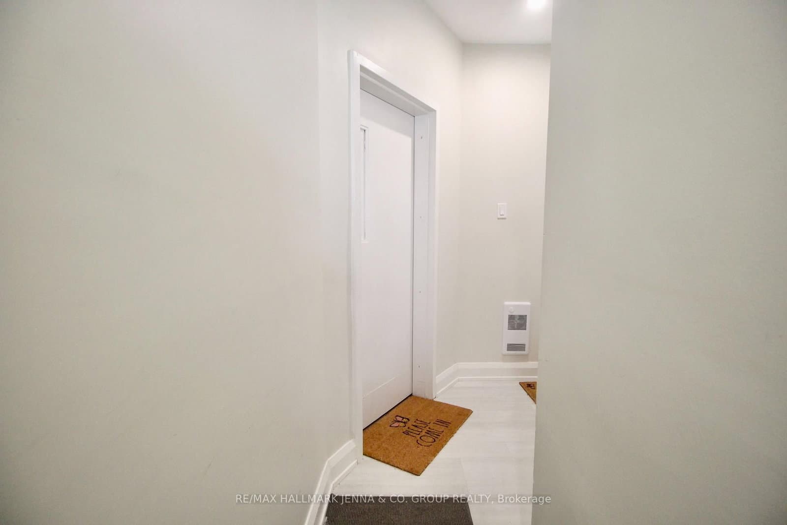 2 - 38 Bruyere Street, Ottawa, ON — photo 3