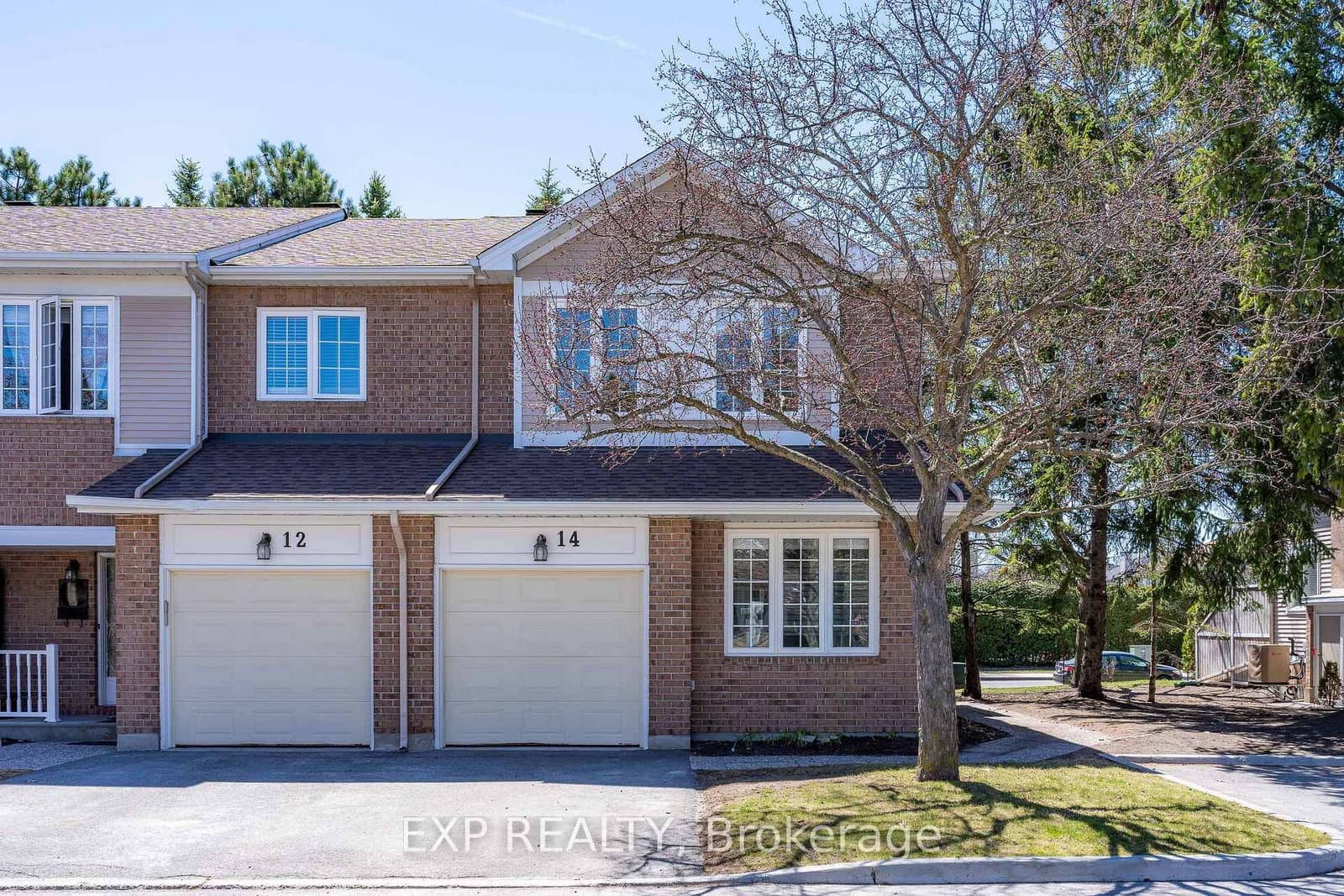 14 Sandcliffe Terrace, Ottawa, ON
