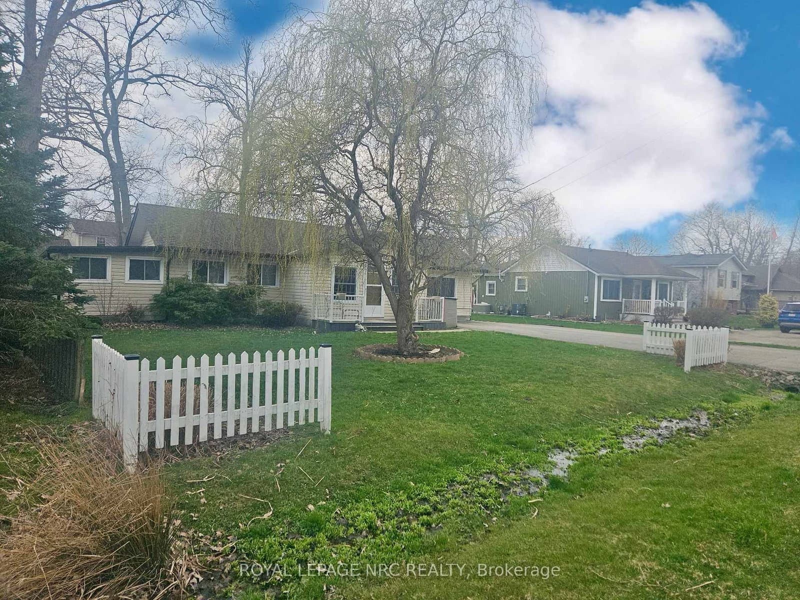3093 Hyman Avenue, Fort Erie, ON