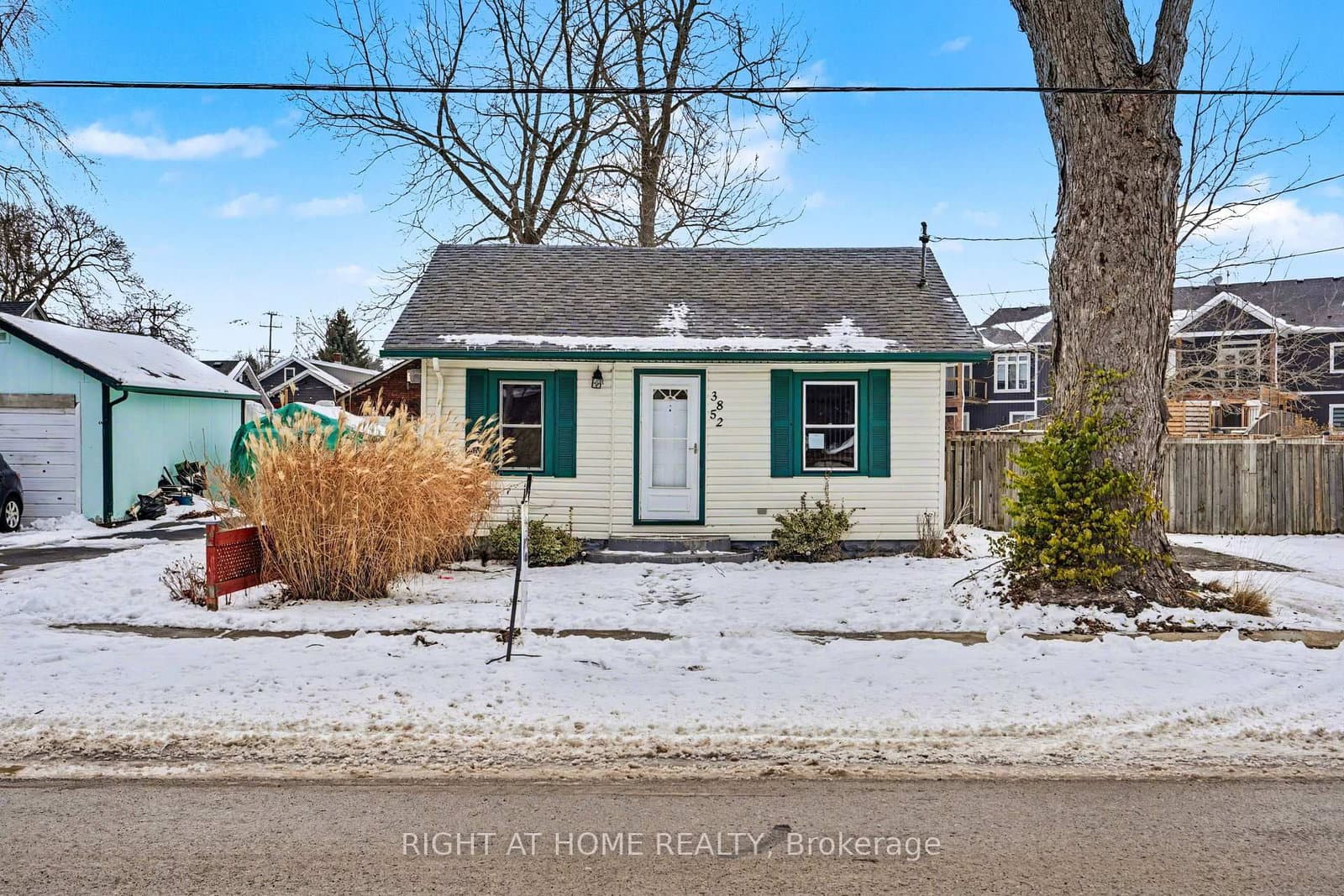 3852 Brunswick Avenue, Fort Erie, ON