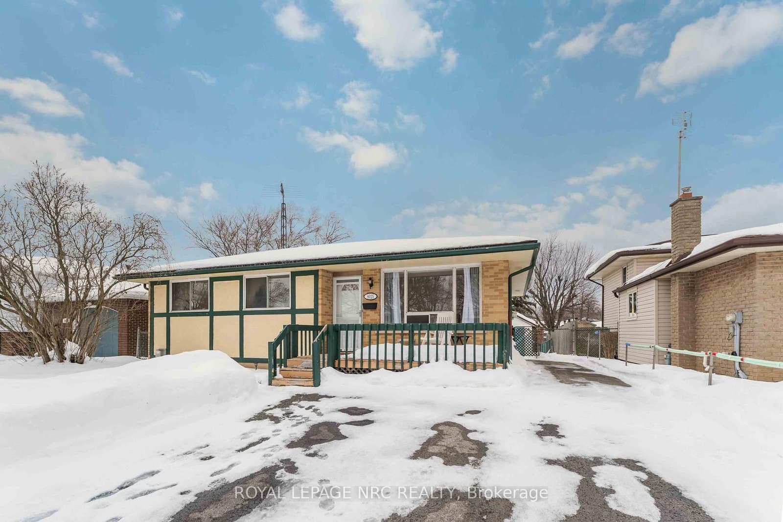 8025 Thorton Street, Niagara Falls, ON — photo 3