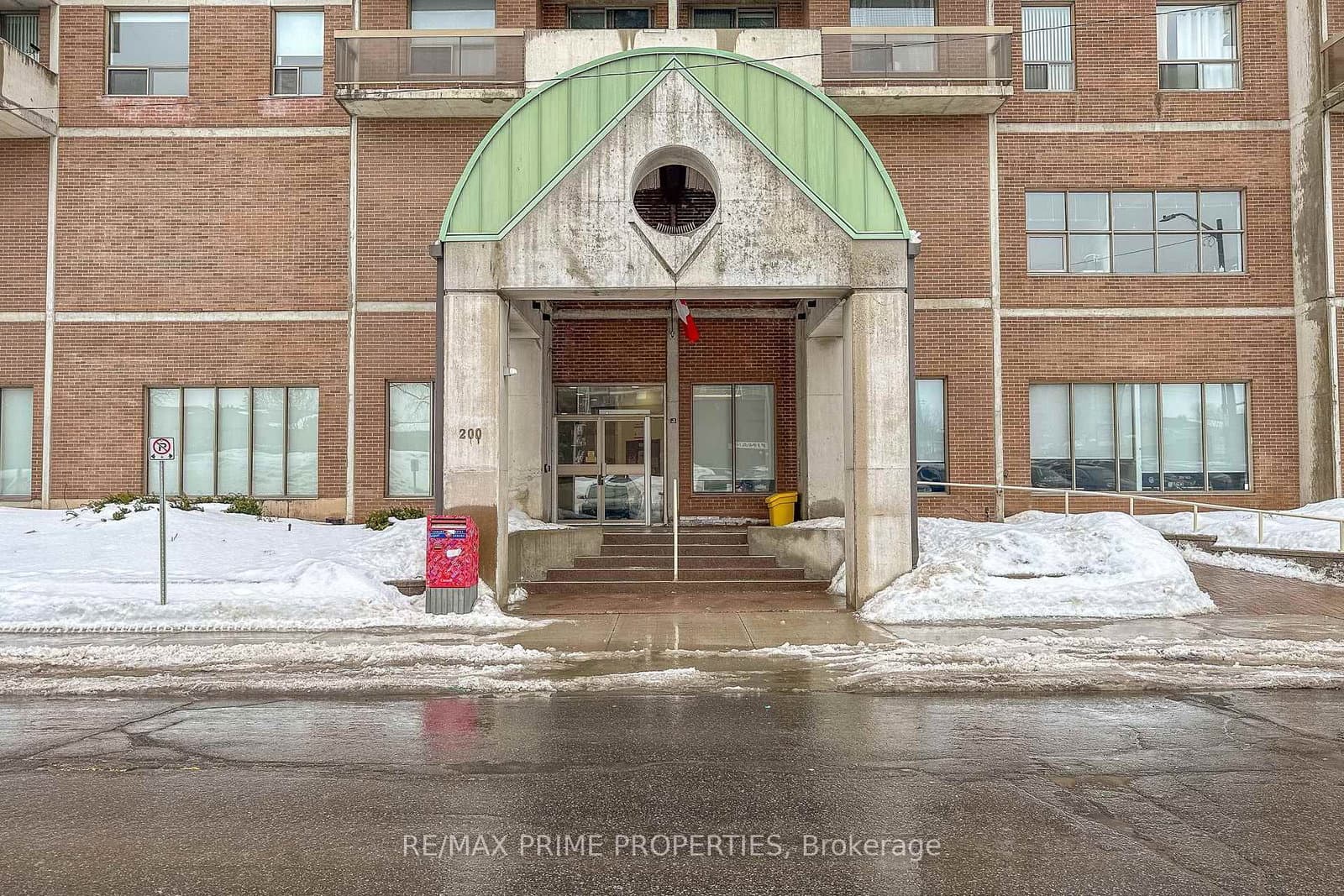 901 - 200 LAFONTAINE Avenue, Ottawa, ON — photo 2