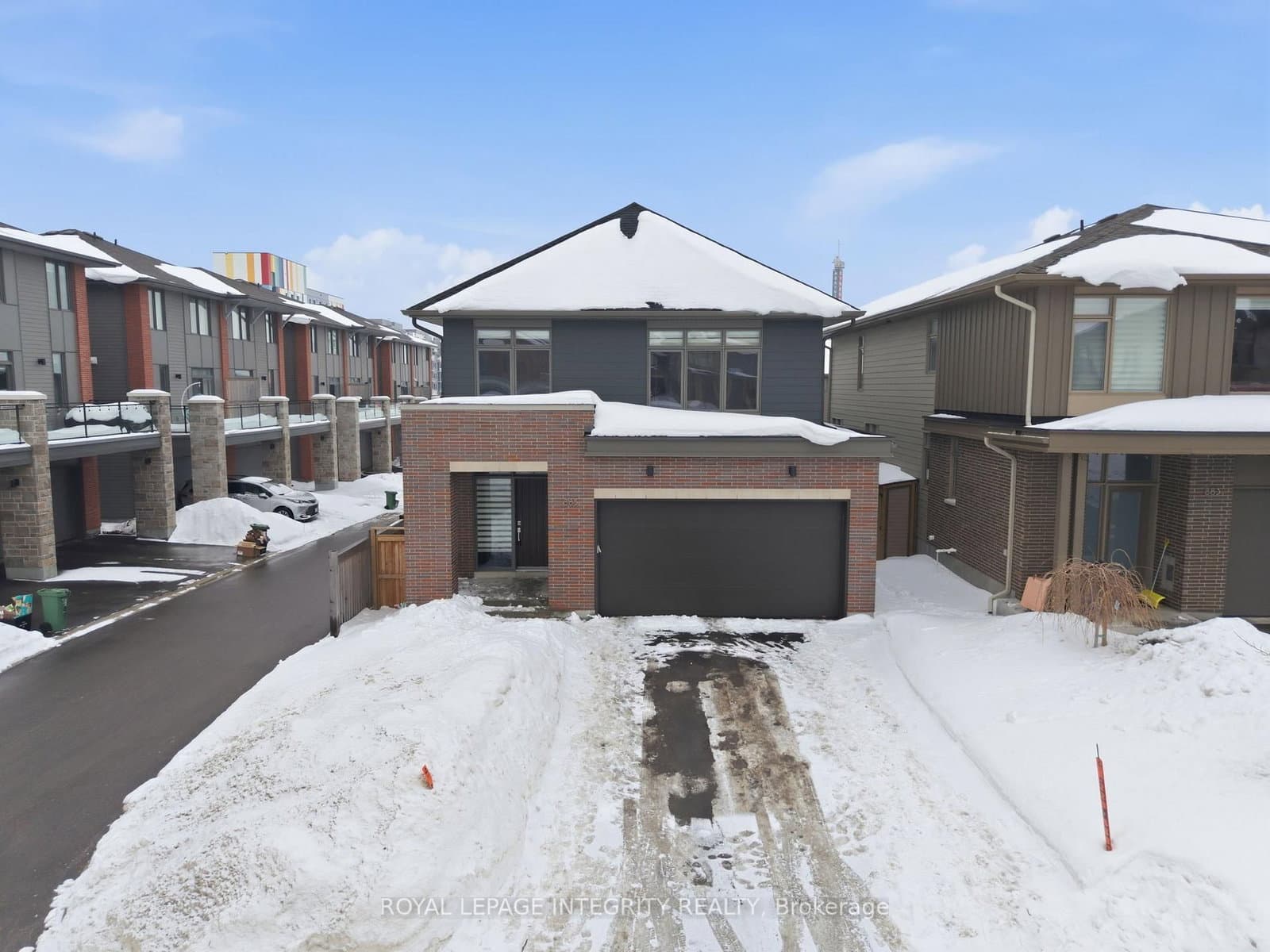 885 Moses Tennisco Street, Ottawa, ON