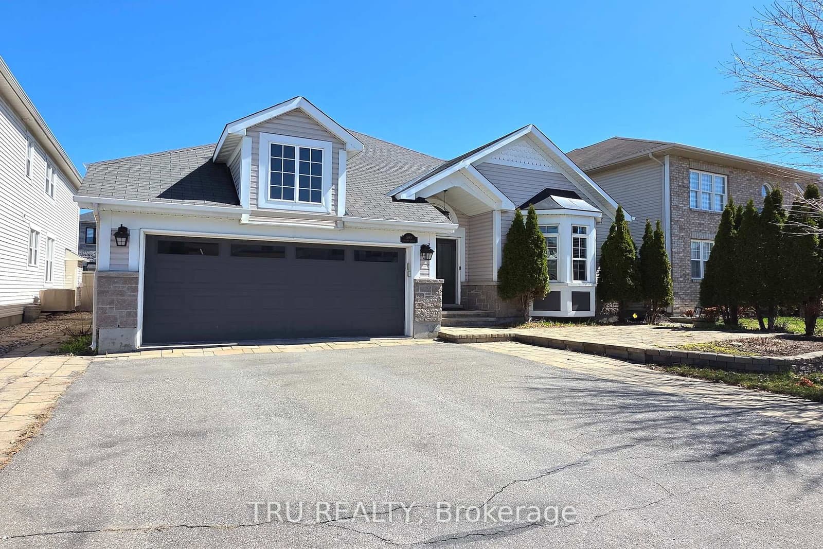 590 Anjana Circle, Ottawa, ON