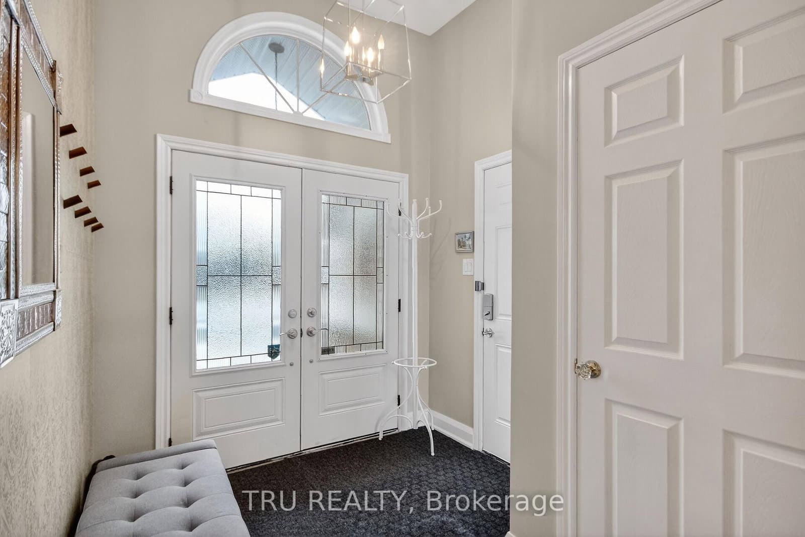 590 Anjana Circle, Ottawa, ON — photo 2