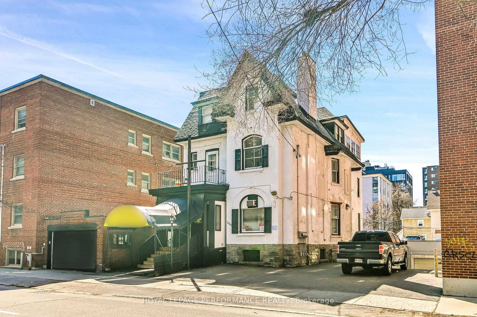 200 Metcalfe Street, Ottawa, ON — photo 2