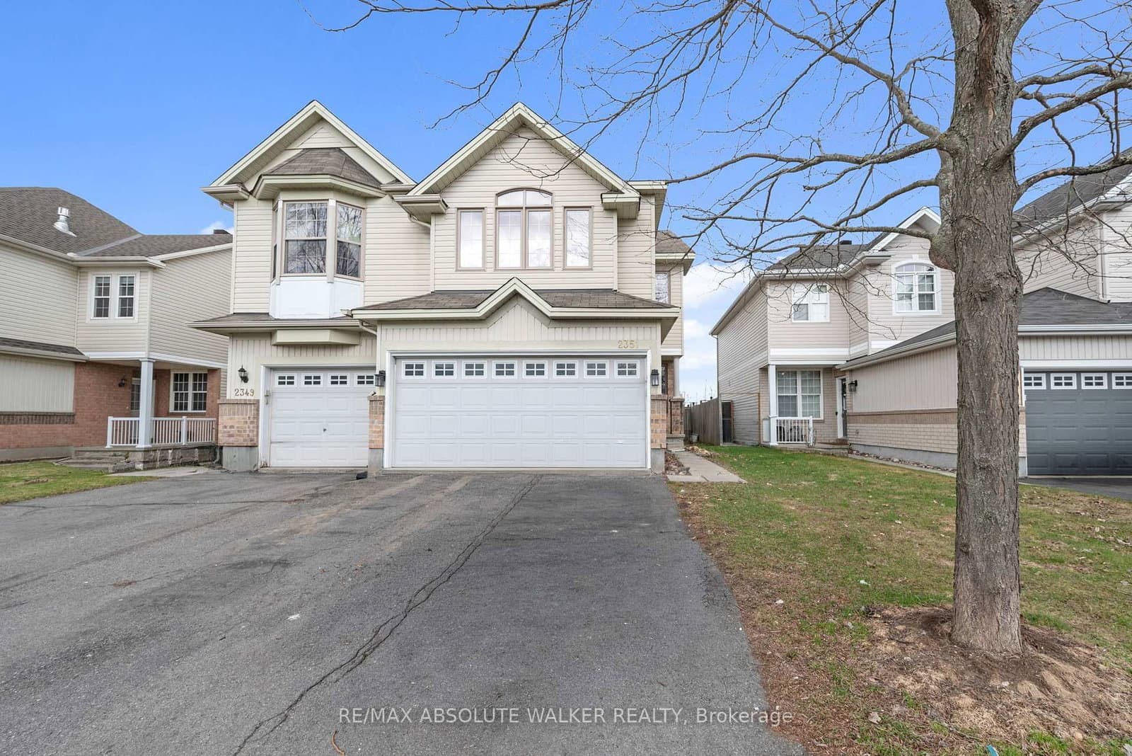 2351 Glandriel Crescent, Orleans, ON — photo 2