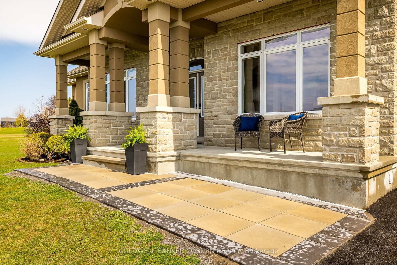 270 West Lake Circle, Carp, ON — photo 3