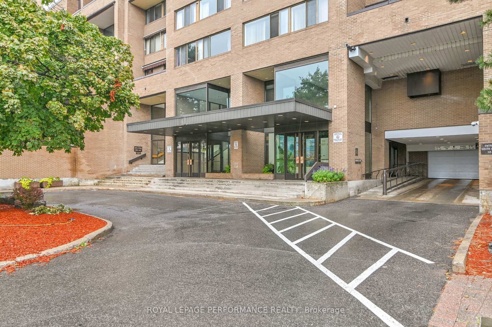 344 - 515 St Laurent Boulevard, Ottawa, ON — photo 2