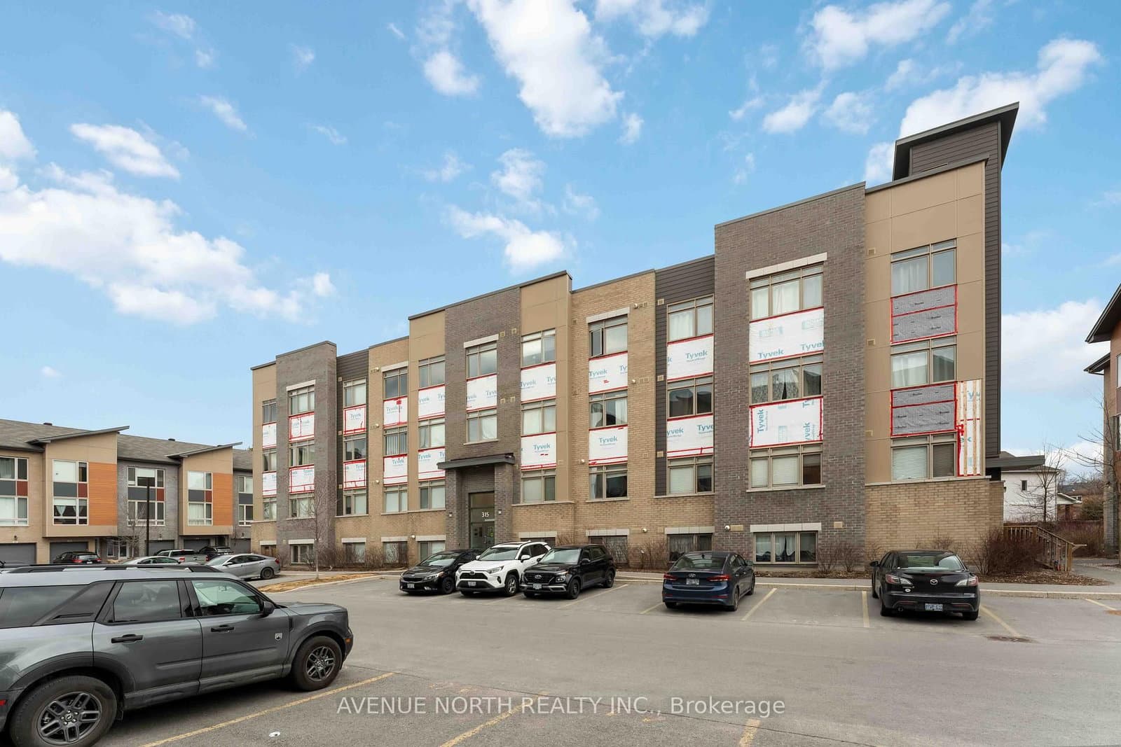 307 - 315 Terravita Private, Ottawa, ON — photo 2