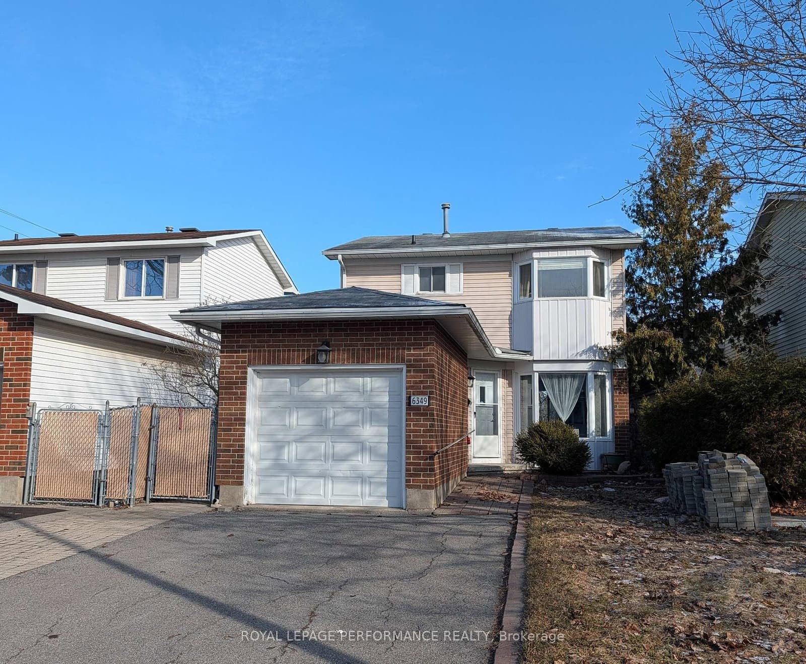 6349 St Louis Drive, Ottawa, ON
