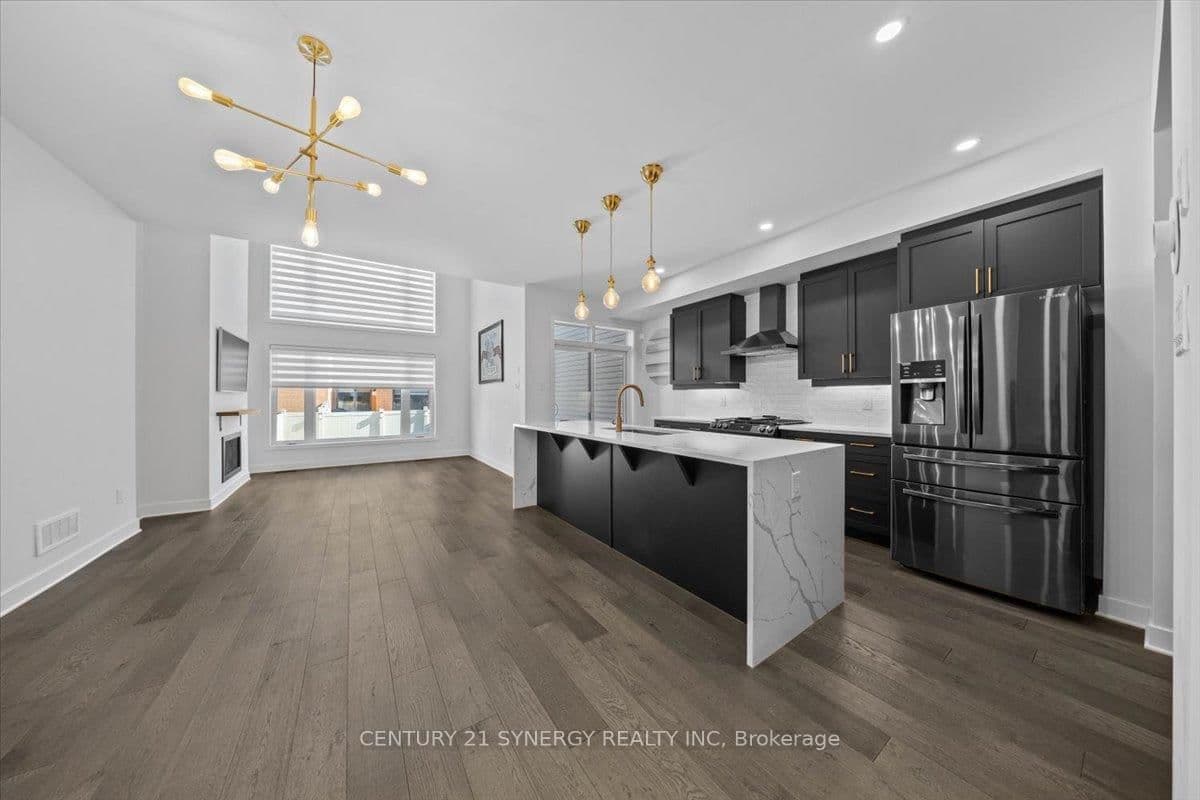 92 Longworth Avenue, Ottawa, ON — photo 2