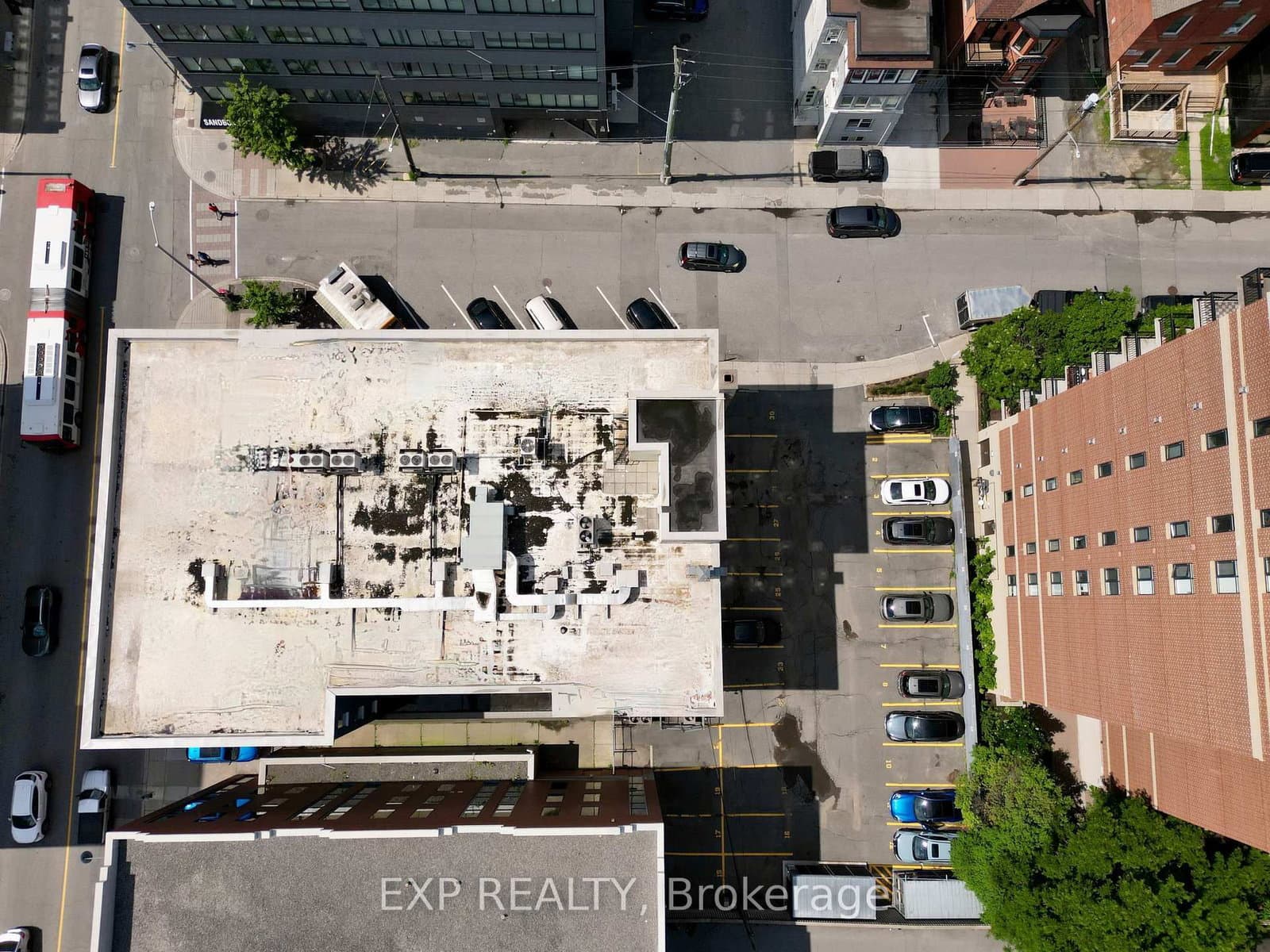 396 Cooper Street, Ottawa, ON — photo 3