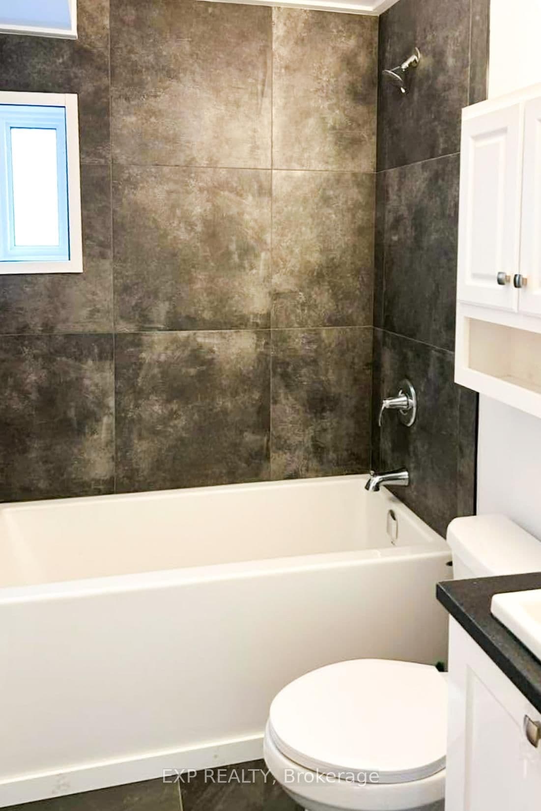 122-124 Cobourg Street, Ottawa, ON — photo 3