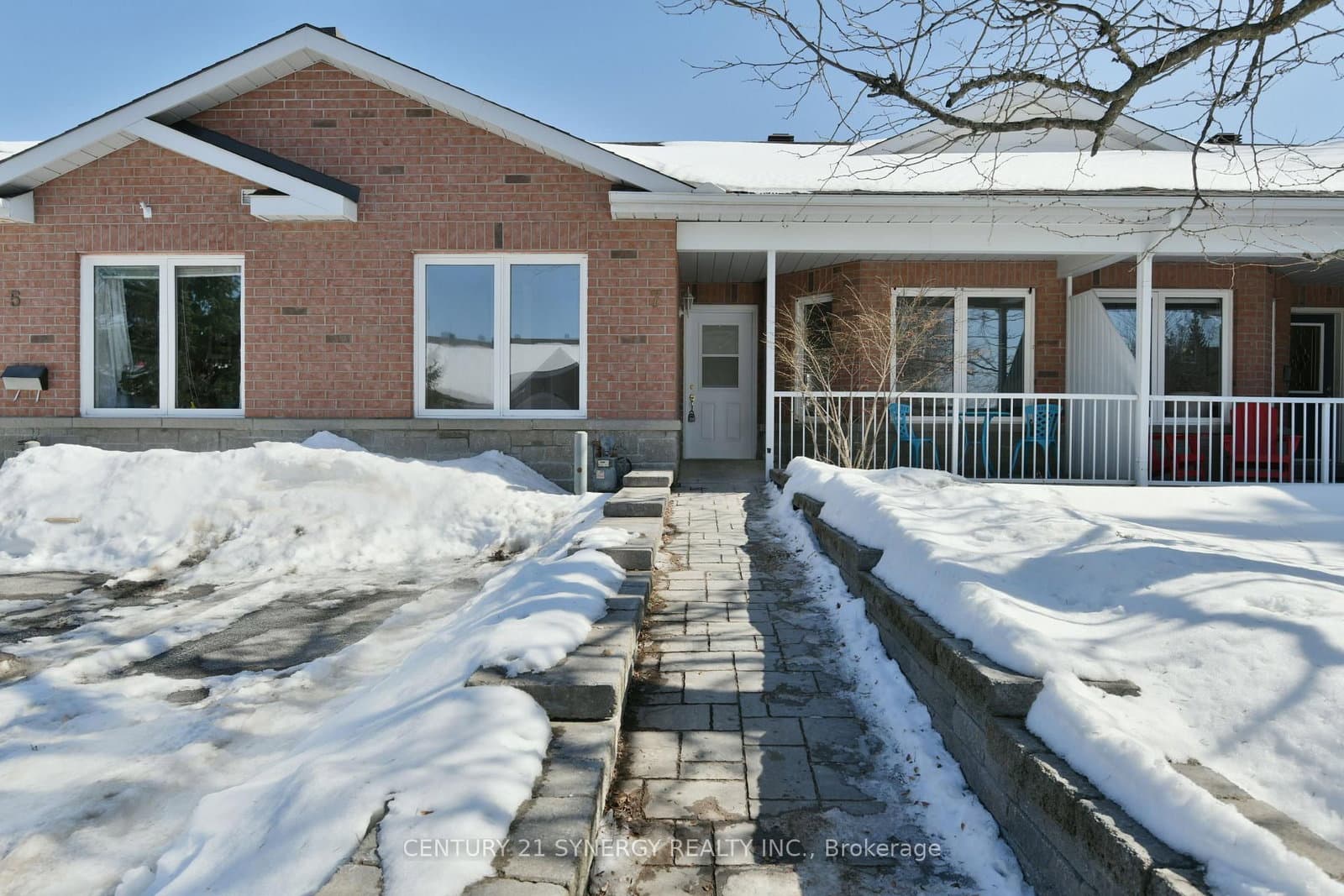 7 Weaver Crescent, Ottawa, ON