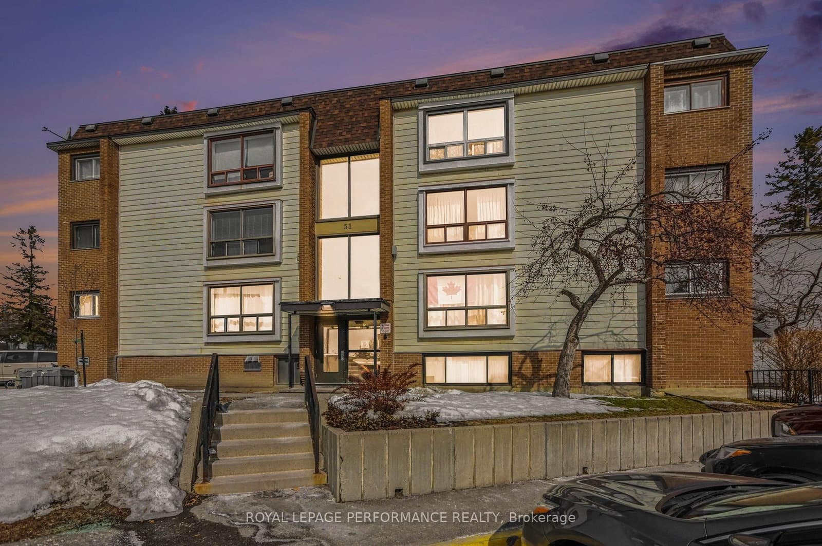 8 - 51 Sumac Street, Ottawa, ON — photo 2