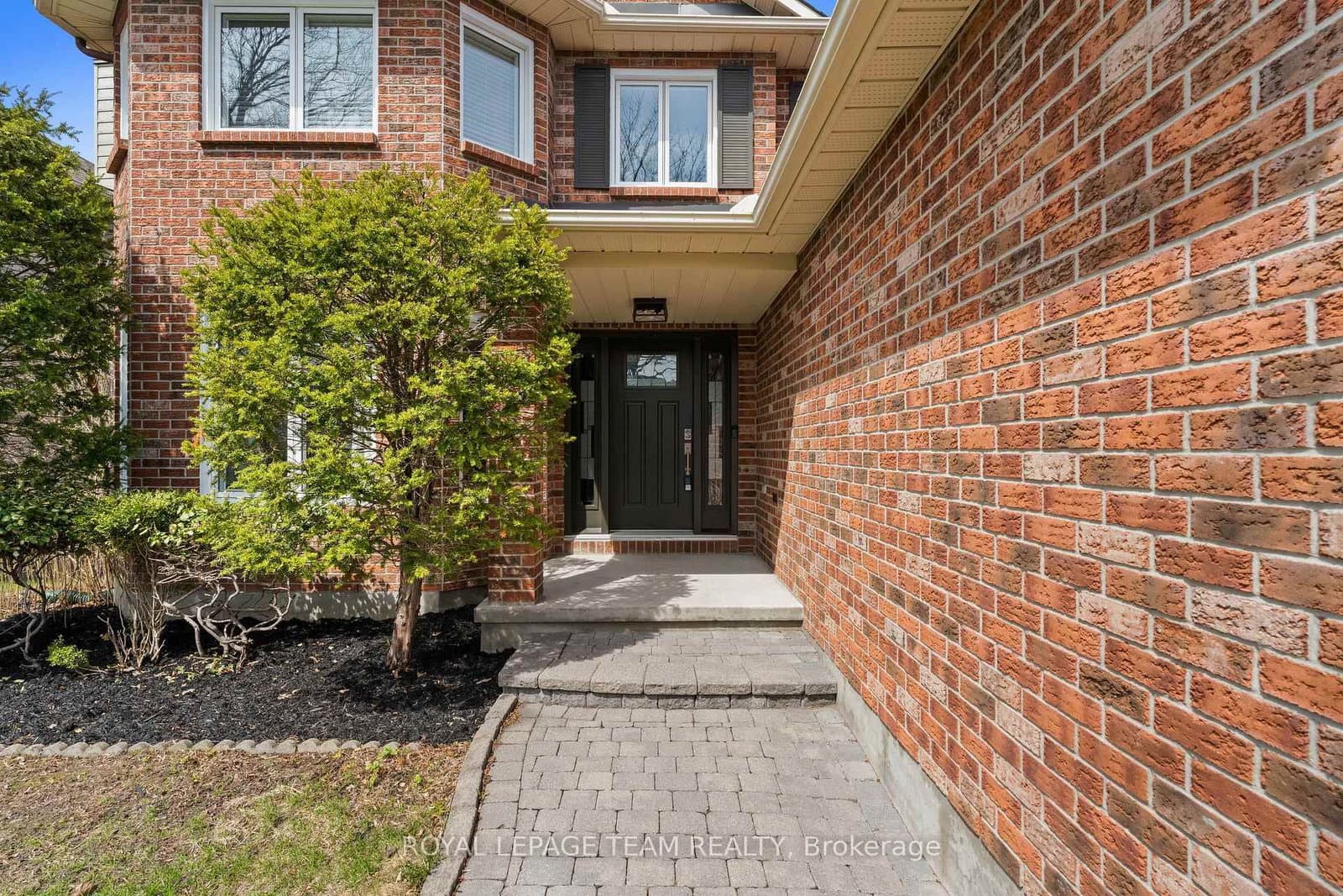 76 Hansen Avenue, Kanata, ON — photo 3