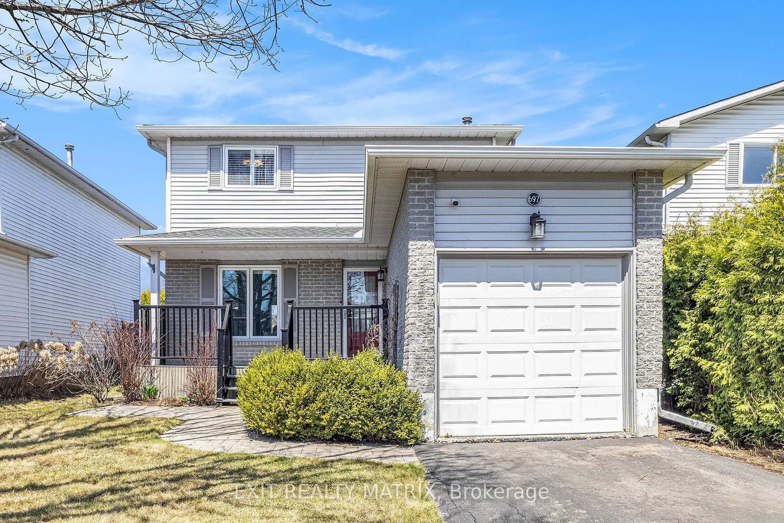 697 Levac Drive, Orleans, ON — photo 2