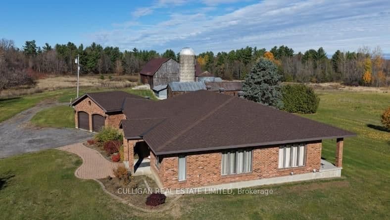 2315 Styles Side Road, Kinburn, ON — photo 3