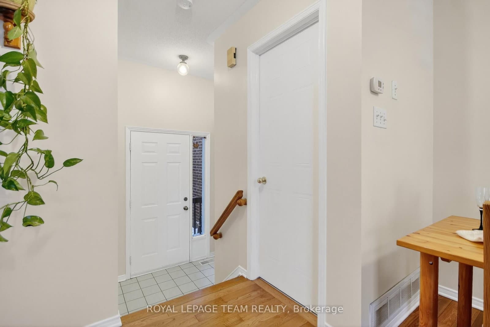 48 JACKMAN Terrace, Ottawa, ON — photo 3