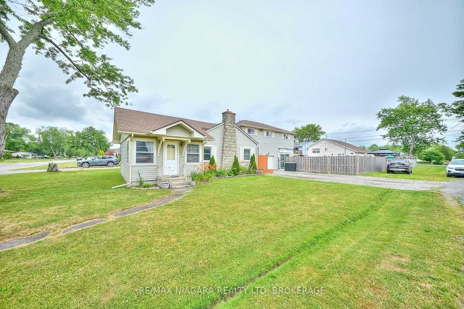 1444 Lakehurst Avenue, Fort Erie, ON — photo 3