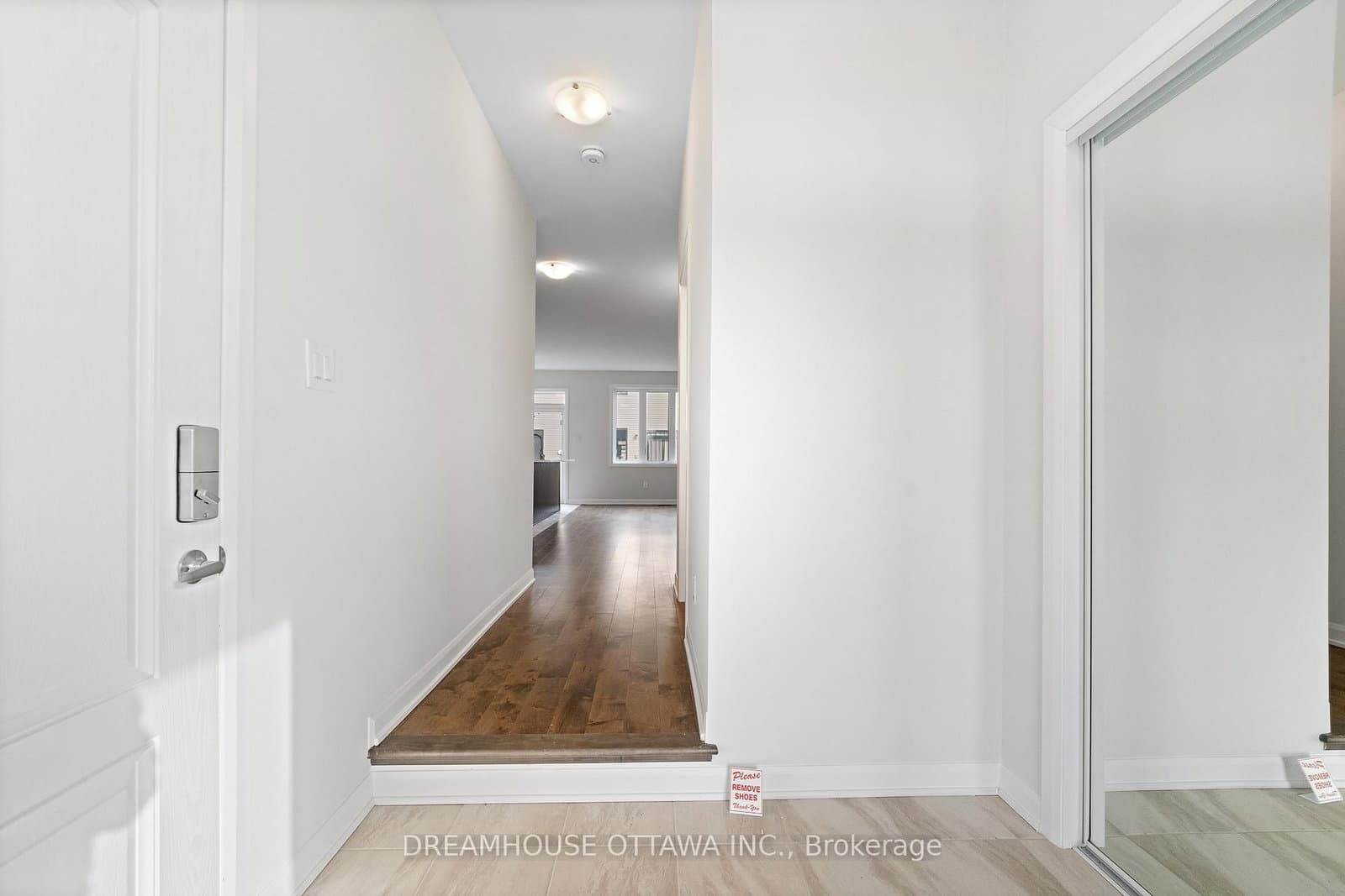 563 Aglish Mews, Ottawa, ON — photo 2