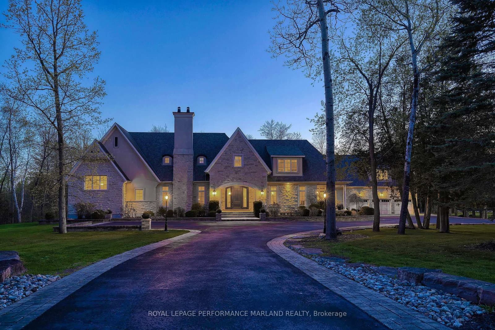 6065 KNIGHTS Drive, Manotick, ON