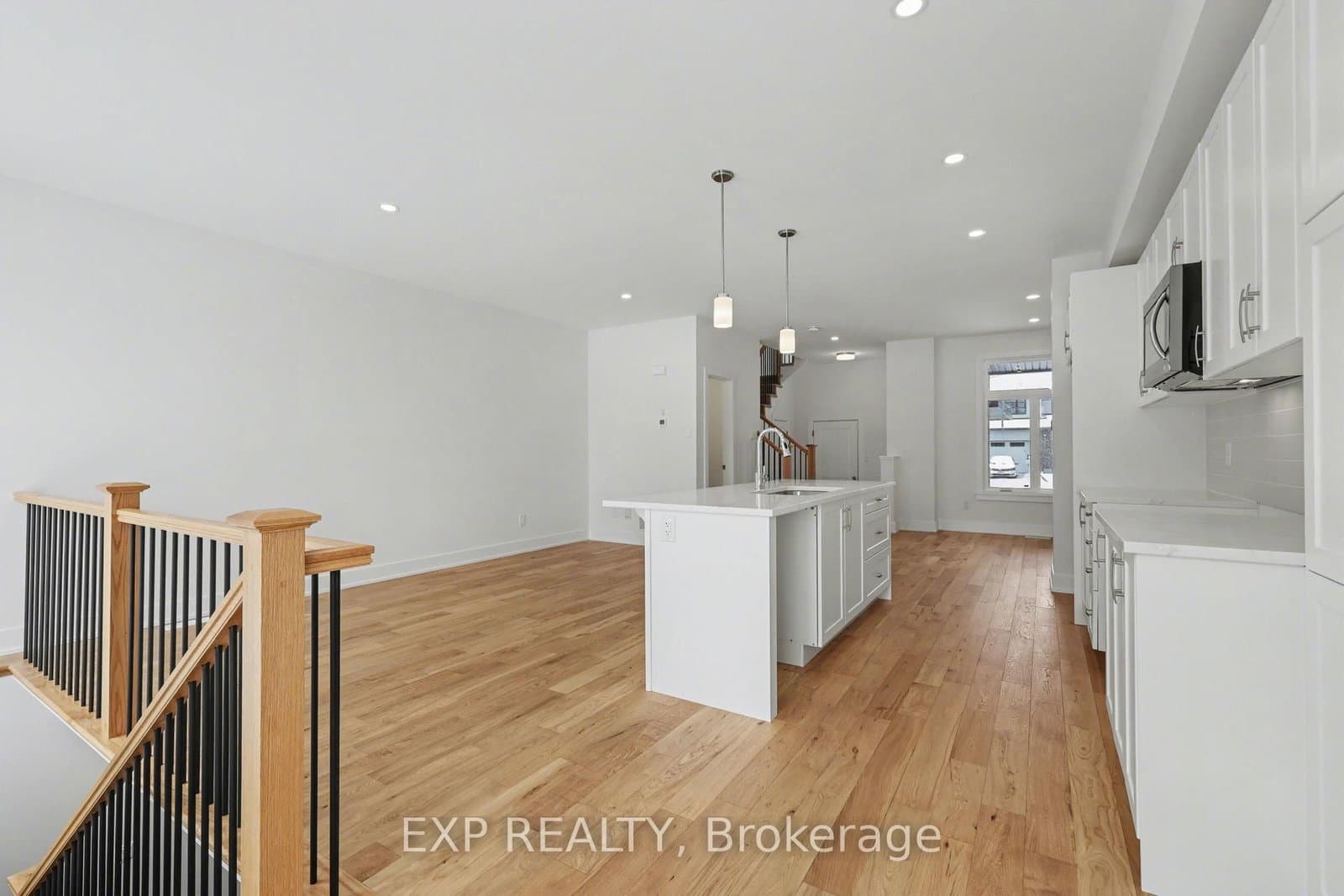 1180 Cope Drive, Ottawa, ON — photo 3