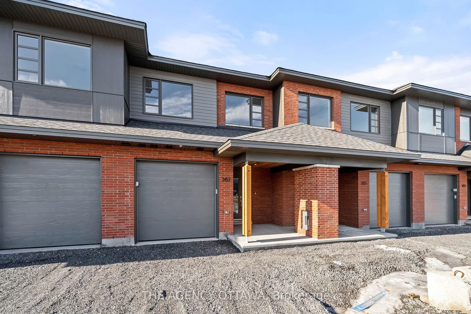 267 Apricot Street, Ottawa, ON — photo 3