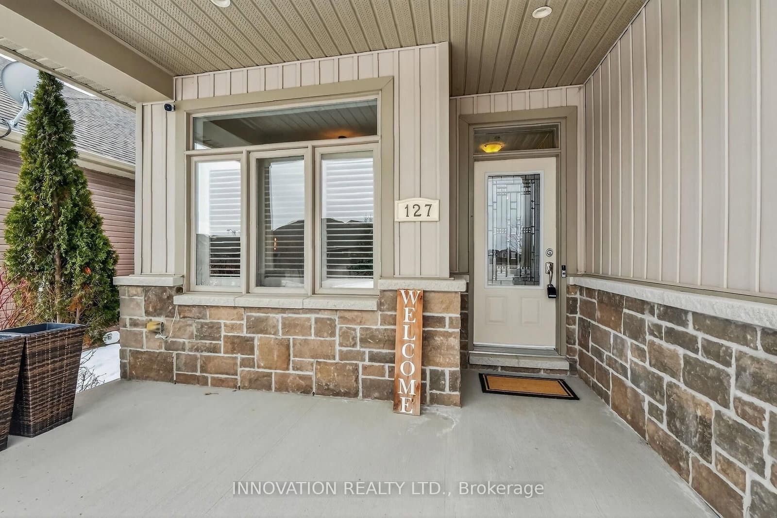 127 Elfin Grove, Ottawa, ON — photo 3