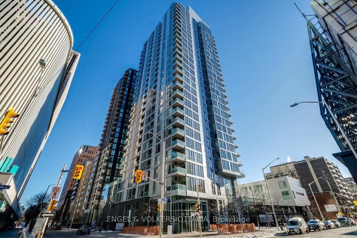 2401 - 179 Metcalfe Street, Ottawa, ON