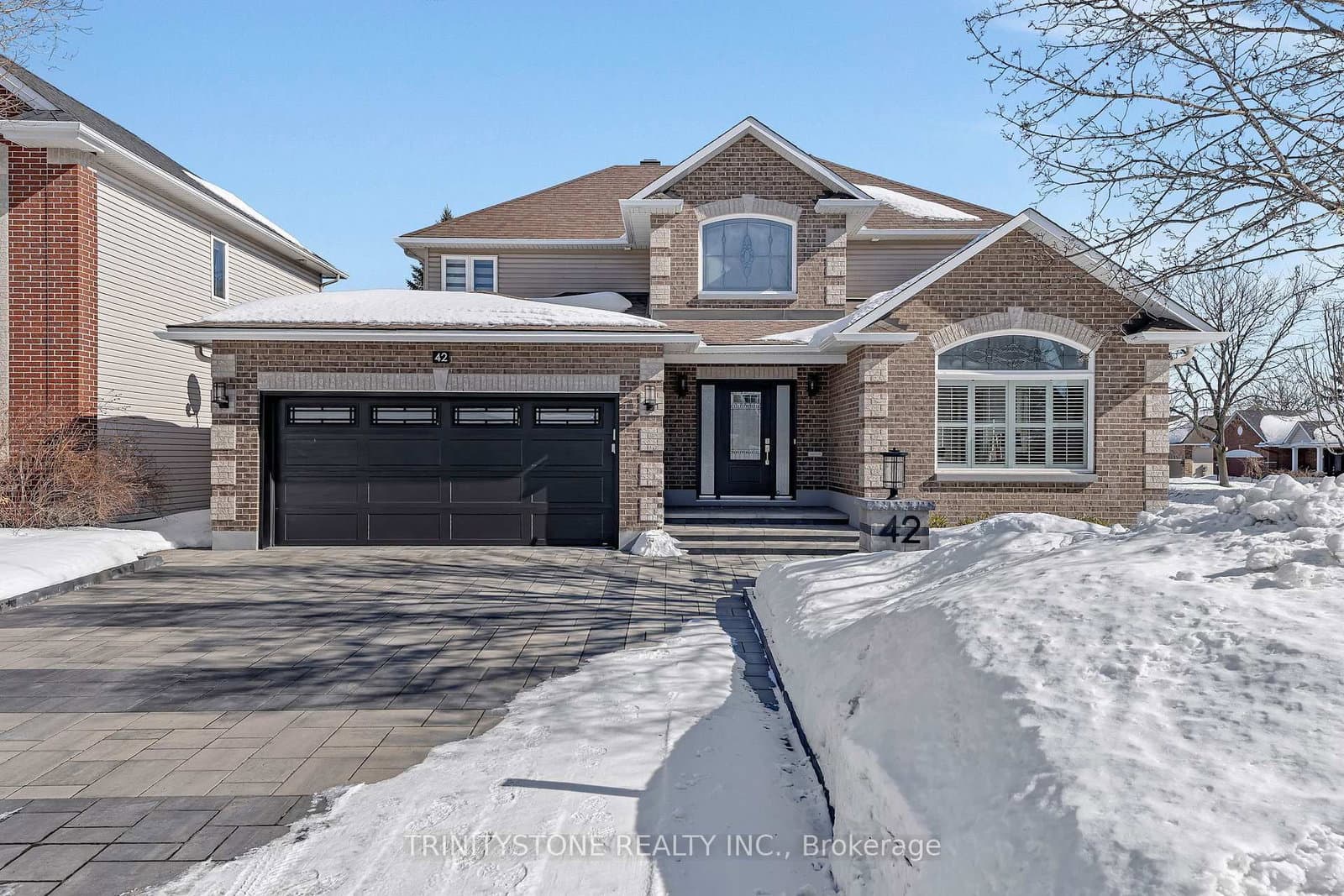 42 Heritage Grove Crescent, Ottawa, ON