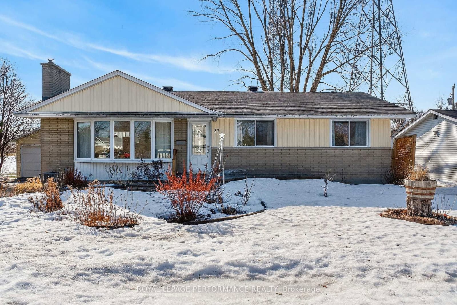 27 Ilkley Crescent, Ottawa, ON