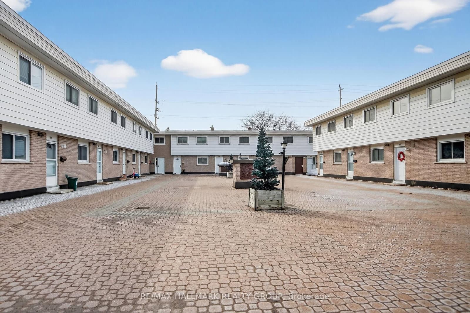 427 Moodie Drive, Ottawa, ON